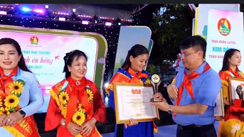 Lào Cai: 1 cá nhân được trao giải thưởng "Cánh én hồng" năm 2025