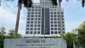 Kịp thời giải quyết chính sách cho cán bộ khi sắp xếp bộ máy: Hướng dẫn mới từ Bộ Nội vụ