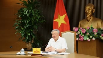 Rà soát đầy đủ, xây dựng phương án khả thi xử lý các dự án có khó khăn, vướng mắc