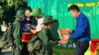 150 học sinh tham gia "Học kỳ trong quân đội" đợt 2 năm 2025
