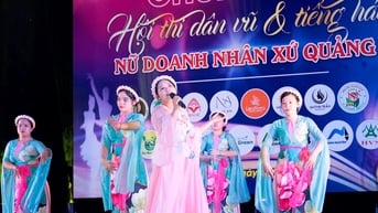 Sôi nổi Hội thi dân vũ và tiếng hát nữ doanh nhân xứ Quảng