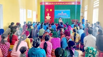 Mở “cánh cửa” bảo vệ người yếu thế