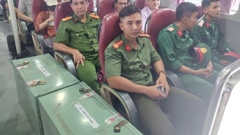 Thi tốt nghiệp THPT 2025: Vượt biển hơn 120 km, đưa đề thi ra đảo Phú Quốc