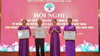 Toàn tỉnh thành lập được 225 Câu lạc bộ Liên thế hệ tự giúp nhau