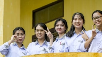 Đề thi thử tốt nghiệp THPT môn Địa lý năm 2025 của Nam Định kèm đáp án