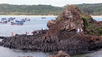 Biển đảo Phú Yên - vẻ đẹp nguyên sơ gọi mời