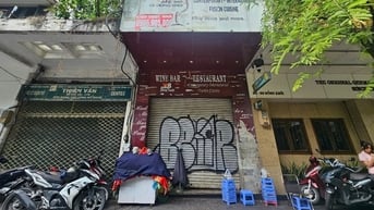 Hàng loạt mặt bằng ở TP HCM vẫn bỏ trống thời gian dài, điều gì đang xảy ra?
