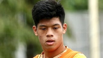 HLV Kim Sang Sik gọi bổ sung tiền vệ Nguyễn Đức Việt lên tuyển U23 Việt Nam