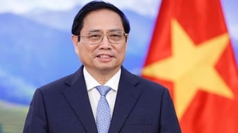 Thủ tướng lên đường dự Hội nghị thường niên WEF 16 Thiên Tân và làm việc tại Trung Quốc