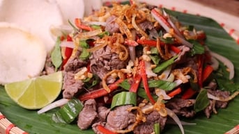 Phở trộn, bò tái chanh của Việt Nam lọt top những món trộn ngon nhất thế giới