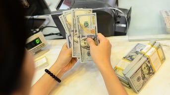 Tin tức sáng 25-6: Quốc hội thông qua nhiều luật, họp công tác nhân sự; Tỉ giá USD lại 'nổi sóng'