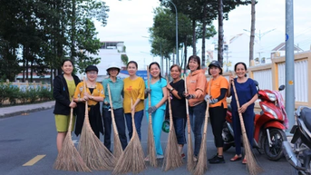 Những câu chuyện đẹp giữa đời thường ở khuôn viên Toà Thánh Tây Ninh
