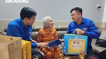 រៀន​ពី​ពូ​ដើម្បី​រស់​នៅ​មាន​ចិត្ត​ល្អ​ជាង​រាល់​ថ្ងៃ