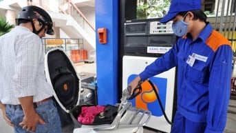 Giá xăng chưa có điểm dừng, sắp tăng lần thứ 5 liên tiếp