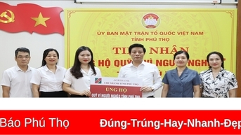 Agribank chi nhánh tỉnh trao 100 triệu đồng ủng hộ Quỹ “Vì người nghèo” tỉnh