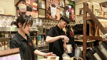 Việc làm thời vụ dịp hè thu hút sinh viên