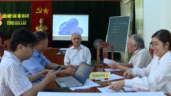 Sinh hoạt chuyên đề về học tập và làm theo tư tưởng, đạo đức, phong cách Hồ Chí Minh