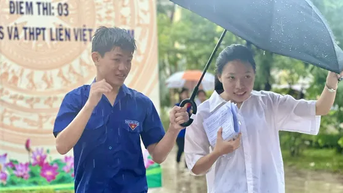 Thi Tốt nghiệp THPT: Đề phòng mưa to, thí sinh nên chuẩn bị quần áo dự phòng