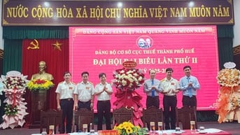 Lãnh đạo hoàn thành xuất sắc nhiệm vụ thu ngân sách Nhà nước giao