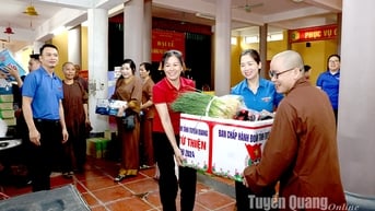 Trên 1.500 tình nguyện viên tiếp sức mùa thi năm 2025