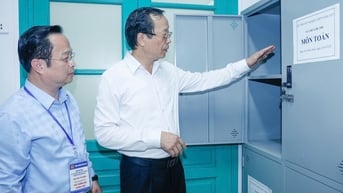 Hôm nay làm thủ tục dự thi tốt nghiệp THPT, thí sinh cần lưu ý điều gì?