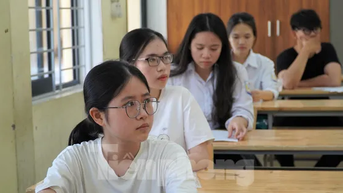 Đề thi tốt nghiệp THPT năm 2025 đổi mới: Muôn cảm xúc trước giờ G