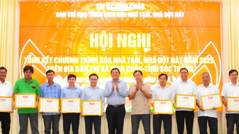 ទីប្រជុំជន Vinh Chau រុះរើផ្ទះបណ្ដោះអាសន្នចំនួន ២.២៦៣ ខ្នង
