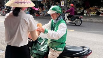 Những ổ bánh mì yêu thương dành cho người nghèo