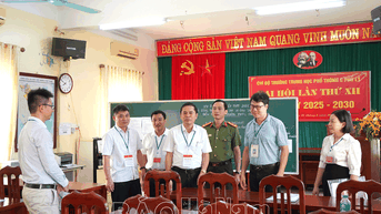 Trên 10.350 thí sinh bắt đầu môn thi đầu tiên Kỳ thi tốt nghiệp THPT năm 2025