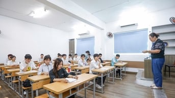 10 thí sinh bị đình chỉ thi tốt nghiệp THPT môn ngữ văn