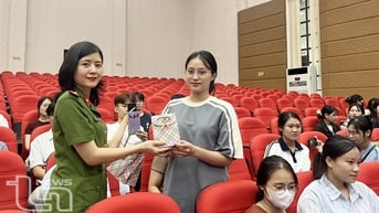Gần 1.000 sinh viên được tuyên truyền pháp luật về phòng chống ma túy