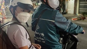 Chuyện đời sau tay lái… xe ôm