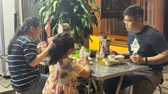 Quán quen ở TP.HCM bất ngờ ngưng nhận chuyển khoản, khách tá hỏa chạy về lấy tiền mặt