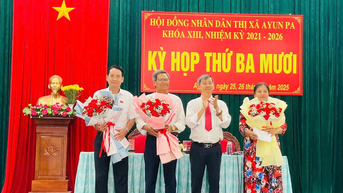 Kỳ họp thứ 30 HĐND thị xã Ayun Pa khóa XIII thông qua 4 Nghị quyết
