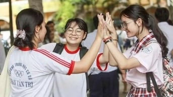 10 trường THPT ở TP HCM có điểm chuẩn lớp 10 cao nhất