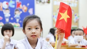 Chính thức miễn học phí cho học sinh công lập, hỗ trợ học phí tư thục