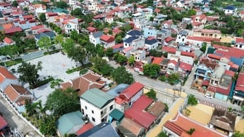 Thôn Đông lên phố