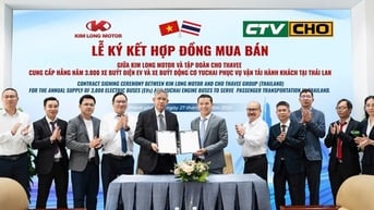Sau Hàn Quốc, xe buýt Kim Long tiếp tục thâm nhập thị trường Thái Lan