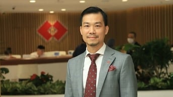 Techcombank miễn nhiệm phó tổng giám đốc gắn bó 15 năm