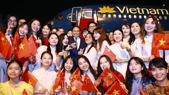 នាយករដ្ឋមន្ត្រី Pham Minh Chinh បញ្ចប់ដំណើរទស្សនកិច្ចការងារនៅប្រទេសចិន