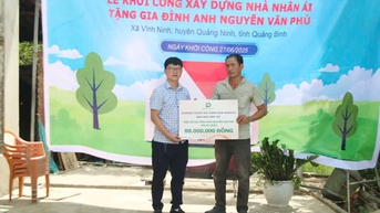 ពិធីបញ្ចុះបឋមសិលាសាងសង់ផ្ទះសប្បុរសធម៌ចំនួន ២ខ្នង ជូនដល់គ្រួសារក្រីក្រ