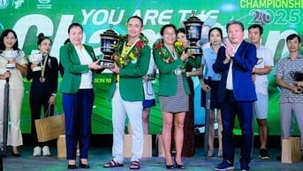 Golfer Nguyễn Thị Ngọc Dung tạo kỷ lục ở giải golf vô địch TP.HCM