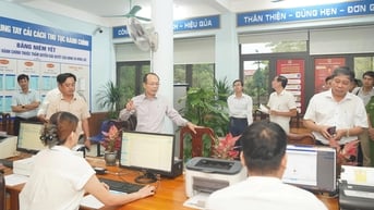Tăng tốc hoàn thiện mô hình chính quyền hai cấp từ cơ sở