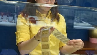 Giá vàng hôm nay, 28-6: Sụt giảm mạnh