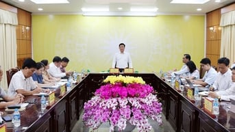 Chủ tịch UBND tỉnh Hồ Văn Mừng đối thoại giải quyết khiếu nại công dân