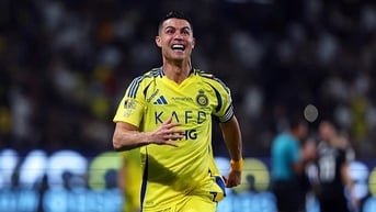 C.Ronaldo tuyên bố bất ngờ về lý do ở lại nhận "núi tiền" tại Al Nassr
