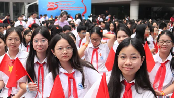 Cấp xã quản lý hoạt động dạy thêm, học thêm, rà soát việc chọn sách giáo khoa