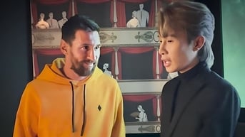 Fan quốc tế ủng hộ Messi kiện Jack J97