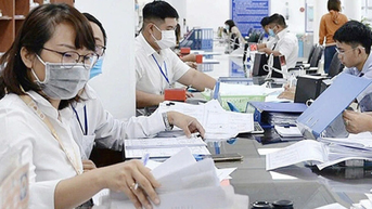 TP.HCM khẩn trương chuyển cán bộ phường, xã vào công chức trước 14-6