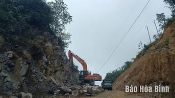 Huy động nguồn lực phát triển kinh tế - xã hội